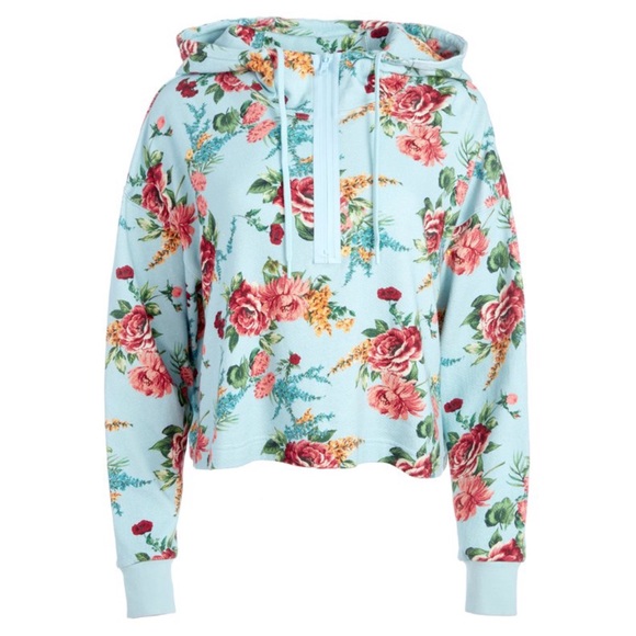 ALICE + OLIVIA Set (Cropped Hoodie + Jogger) - Picture 3 of 10